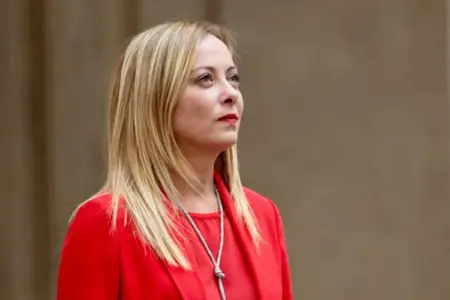 Meloni Azərbaycana gəlir