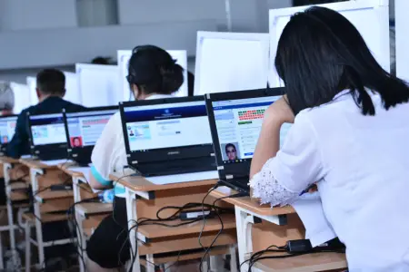 İş yerini dəyişmək istəyən müəllimlərin NƏZƏRİNƏ!