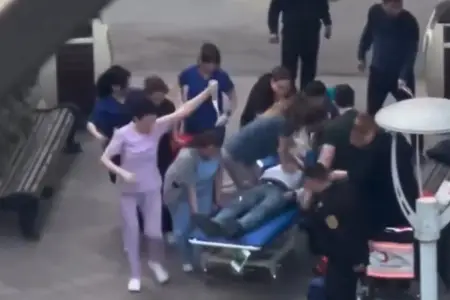 Bakıda ürəyi dayanan şəxsi xəstəxananın həyətində həyata qaytardılar - VİDEO