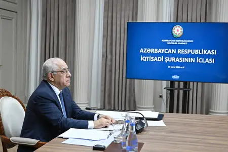 Əli Əsədov bu gün iclas keçirdi - Fotolar