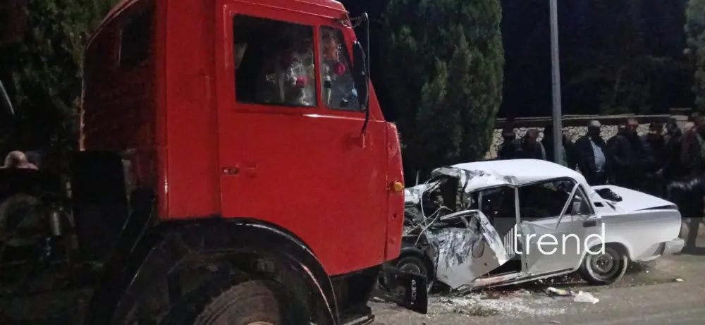 Ağcabədidə ağır qəza: 1 ölü, 2 yaralı – FOTOLAR