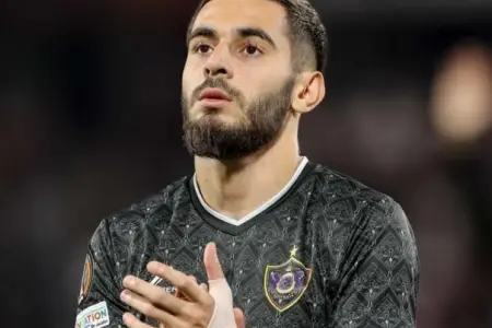 “Qarabağ” Elvin Cəfərquliyevi satışa çıxardı