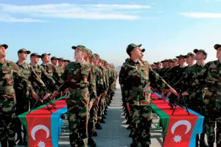 Ali təhsilli şəxslər üçün hərbi xidmət 3 ay olacaq? - AÇIQLAMA