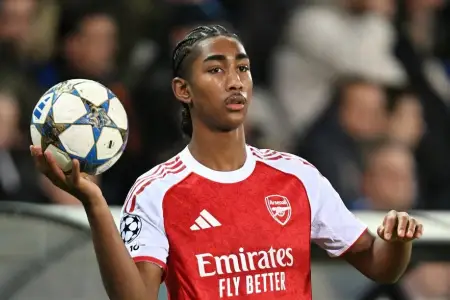 “Arsenal” gənc istedadla müqavilə bağladı