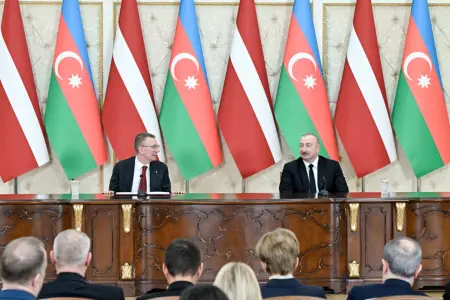 “Nazirlər və prezidentlər paytaxtdan kənarda çox şeyi görmürlər”