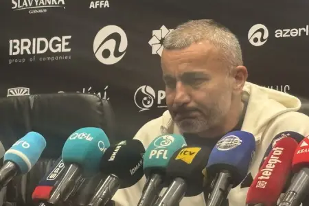 “Mən futbolçu və məşqçi kimi penaltini gördüm” - Qurban Qurbanov