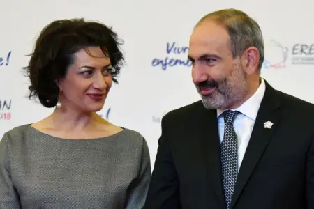 Paşinyan Anna ilə barışdıqlarını təsdiqlədi