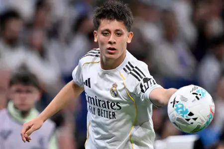 Arda Gülər zədələndi 