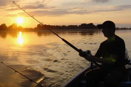 Salyanda balıq tutarkən faciəli şəkildə öldü