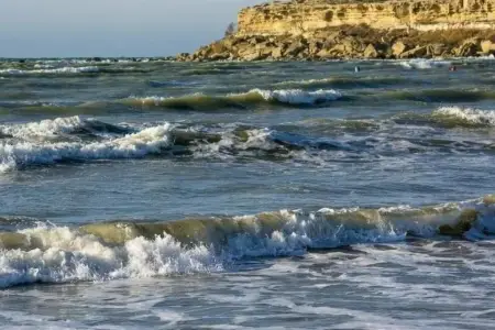 Xəzər dənizində zəlzələ oldu