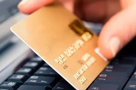 Bank kartlarından oğurluq edən şəxslər tutuldu