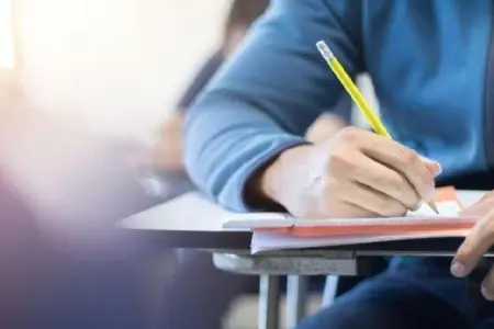 Azərbaycan dili fənni üzrə imtahan keçiriləcək