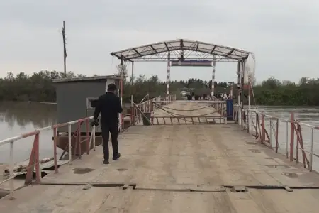 Sabirabadda körpü su altında qaldı, kəndlə əlaqə kəsildi