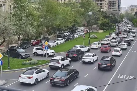 Bakının bu küçələrində sıxlıq var - SİYAHI