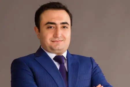 Naxçıvan MR Xəstəxanasına yeni direktor təyin edildi