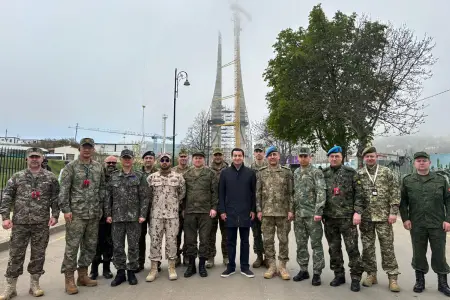 Hikmət Hacıyev Şuşada hərbi attaşelərlə - Foto