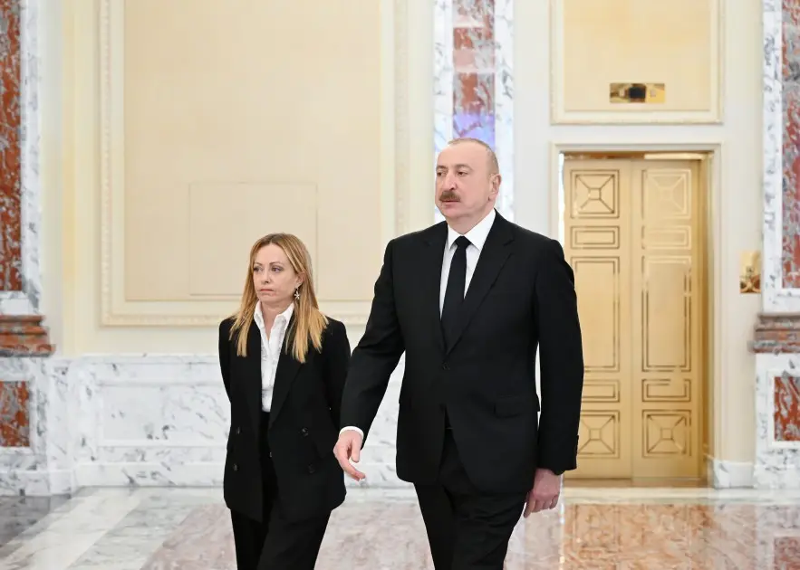 Prezident İlham Əliyevin Corcia Meloni ilə təkbətək görüşü keçirildi