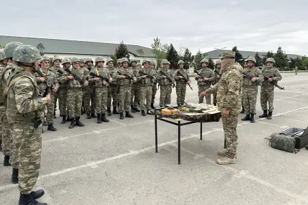 Hərbi təlim toplanışlarından yayınanları - Hansı cəza gözləyir?