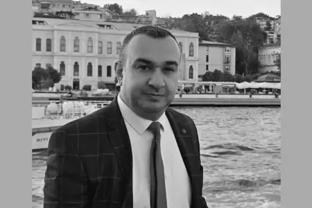 Ermənistan–Türkiyə danışıqlarının tərcüməçisi maşınında ölü tapıldı