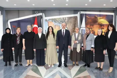 Şəhid ailələri Türkiyənin Çanaqqala şəhərini ziyarət etdilər - Fotolar