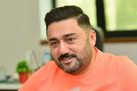 Etibar Məmmədovun villasından 19 min dollar oğurlayaraq - Əyləncəyə xərcləyib - Fo