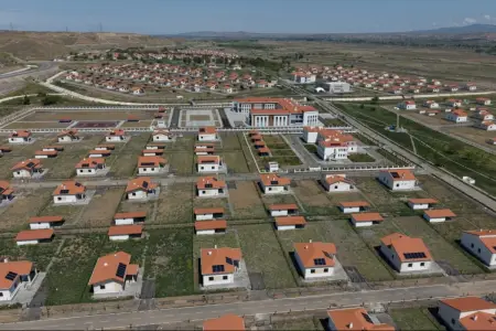 Prezident və  xanımı Şükürbəyli kəndinin açılışında iştirak etdi