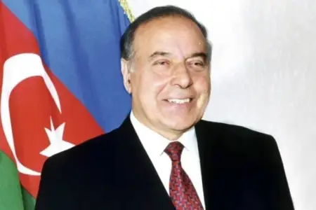 Ümummilli Lider Heydər Əliyevin anadan olmasının 103-cü ildönümüdür