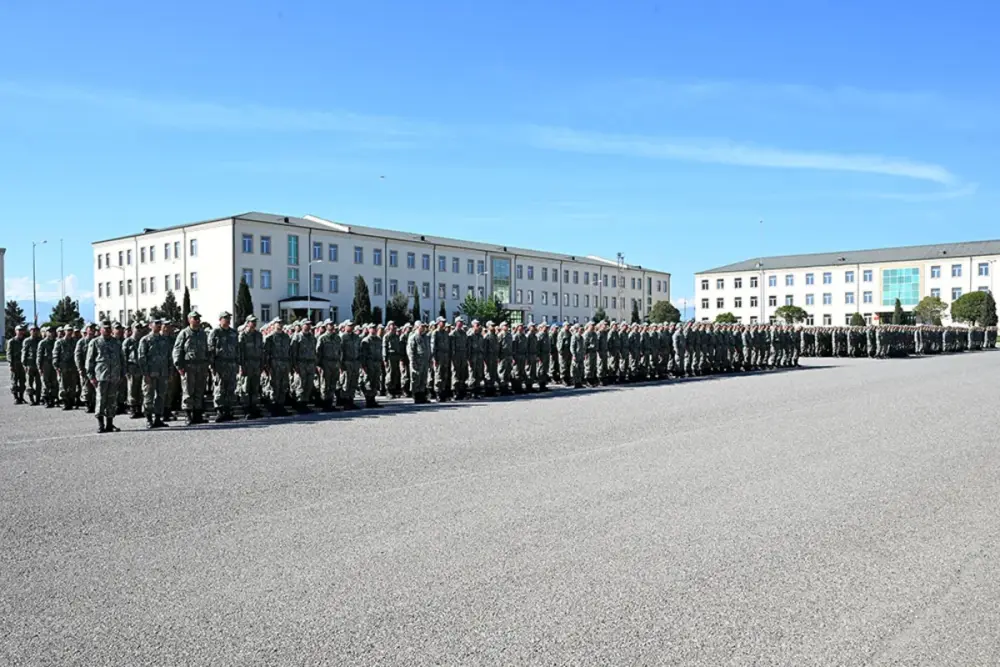 Azərbaycan ordusunda andiçmə mərasimləri keçirildi