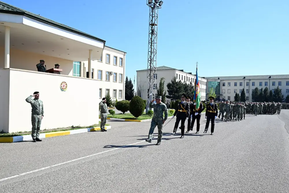 Azərbaycan ordusunda andiçmə mərasimləri keçirildi