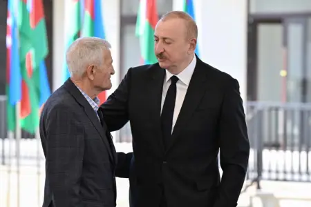 Özünü pis hiss edən şəhid atasına Prezidentdən xüsusi diqqət - Video