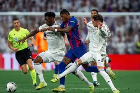 “Barselona” “Real”ı udub çempion oldu