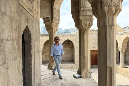 Maksim Qalkinin Bakı gəzintisi – FOTOLAR