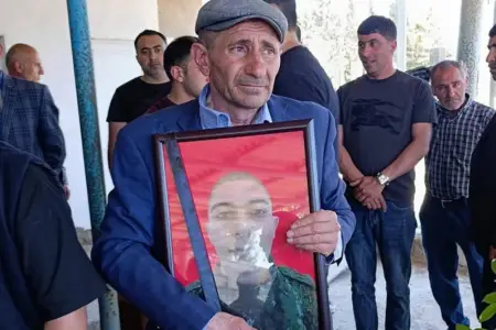Səfərbərlik Xidmətindən ölən əsgərlə bağlı - Açıqlama 