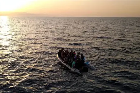 Malayziya sahillərində miqrant gəmisi batdı: 14 nəfər itkin düşdü
