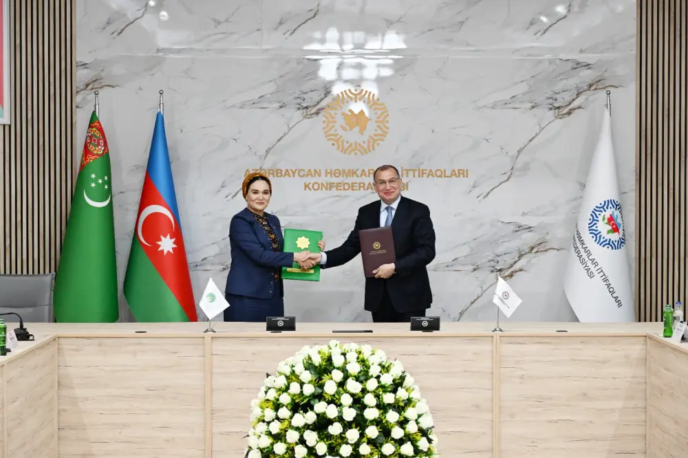Azərbaycan və Türkmənistan həmkarlar ittifaqları memorandum imzaladı - Fotolar