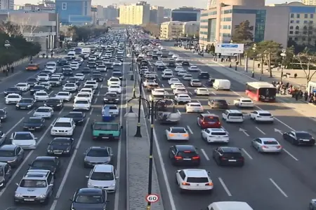 Bakıda bu yollarda sıxlıq var - SİYAHI