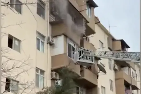 Gəncədə yanğın - Sakinlər təxliyə edildi