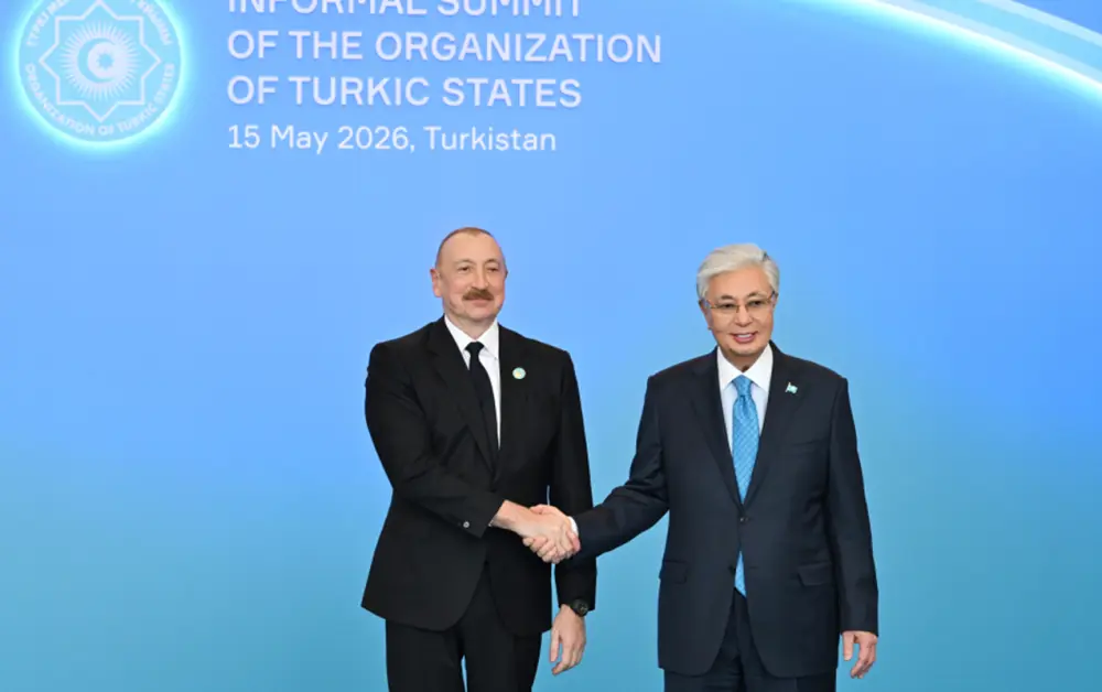 İlham Əliyev Zirvə görüşündə - Foto 