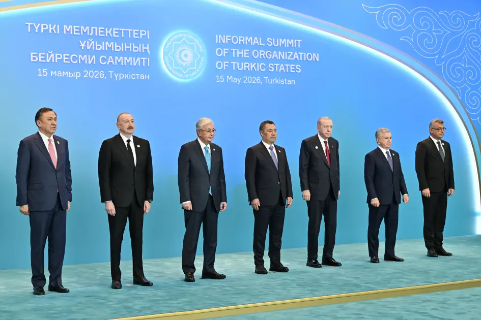 İlham Əliyev Zirvə görüşündə - Foto 