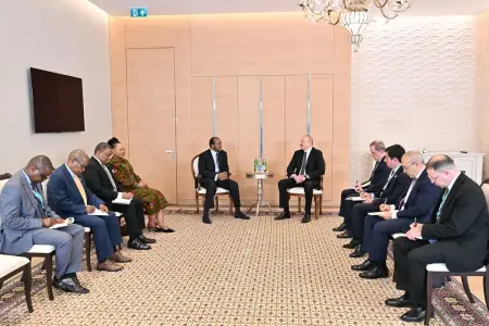 İlham Əliyev Esvatini Kralının başçılıq etdiyi nümayəndə heyəti ilə görüşdü