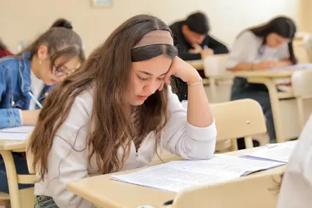 DİM gecikənlərin imtana buraxmayıb?