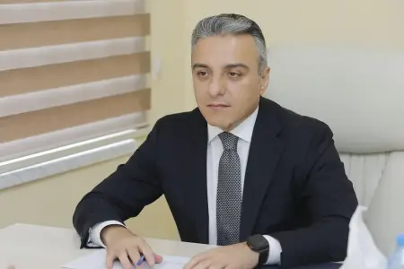 Vüsal Nəsirli xidmət rəisini işdən çıxardı