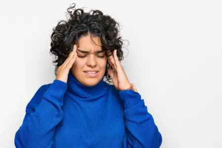 Baş ağrısı bu halda insult riskini 73% artırır - Diqqət
