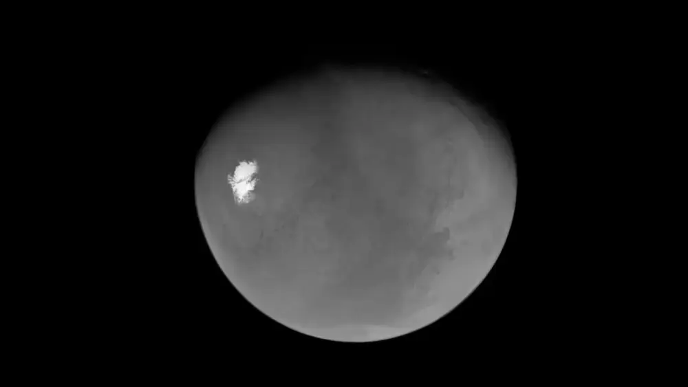 NASA Marsın yeni görüntülərini yaydı - FOTOLAR
