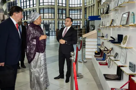 BMT Baş katibinin müavini “ASAN xidmət”də – FOTOLAR