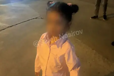 Bulvarda itkin düşən azyaşlının yaxınları tapıldı
