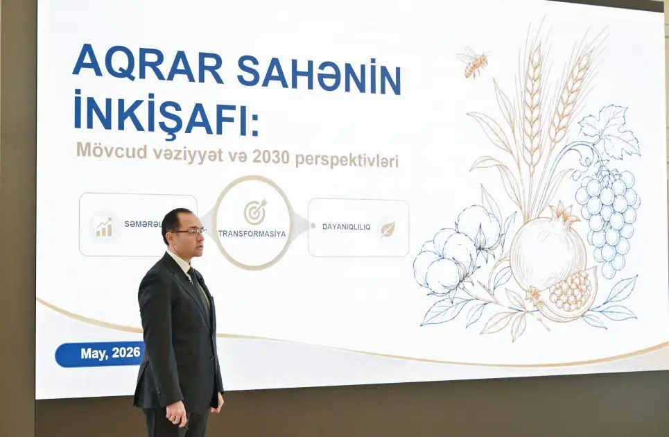 İlham Əliyev müşavirə keçirdi - Foto - YENİLƏNDİ