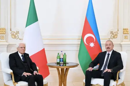 İtaliya Prezidenti İlham Əliyevi təbrik etdi