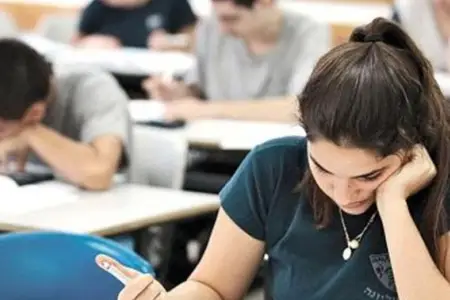 Bu ixtisas qrupunda ən az 13 min nəfər kənarda qalacaq - Keçid balları da artacaq