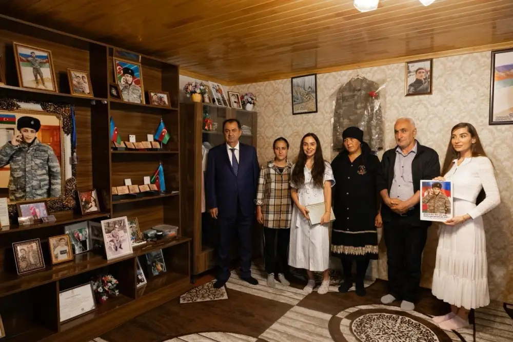 Leyla Əliyeva və Arzu Əliyeva Lənkəranda şəhid ailəsini ziyarət etdilər